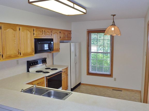 3rd image of 732 Galen Dr #732