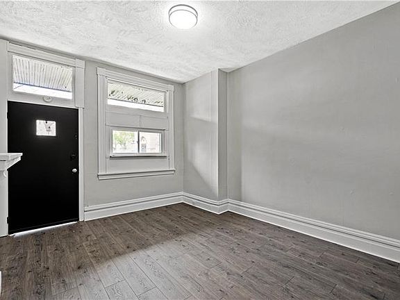 2nd image of 406 Boggs Ave