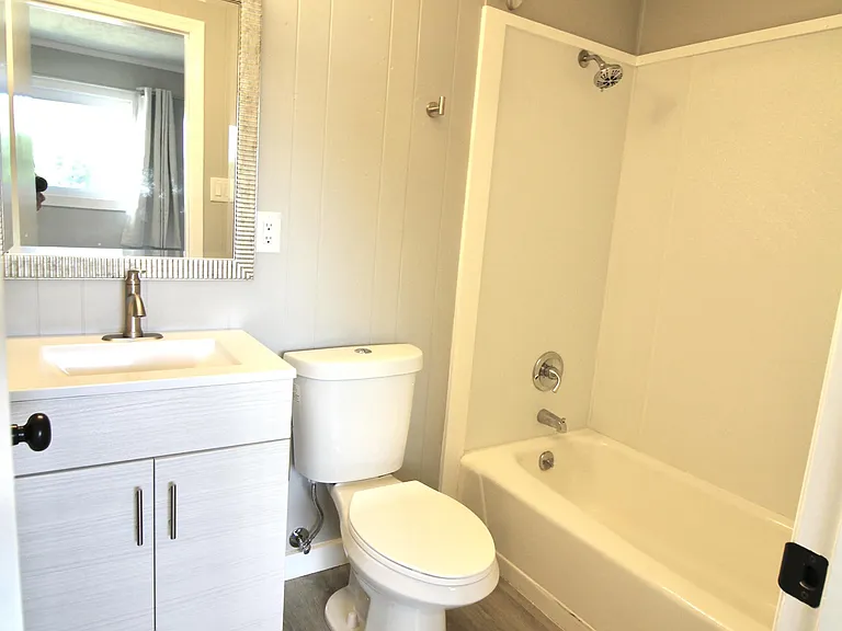 4002 Knight Rd SW #B — Photo 41
