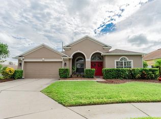 9304 Laurel Ledge Dr, Riverview, FL 33569