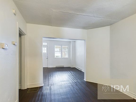 4th image of 39 N Water St