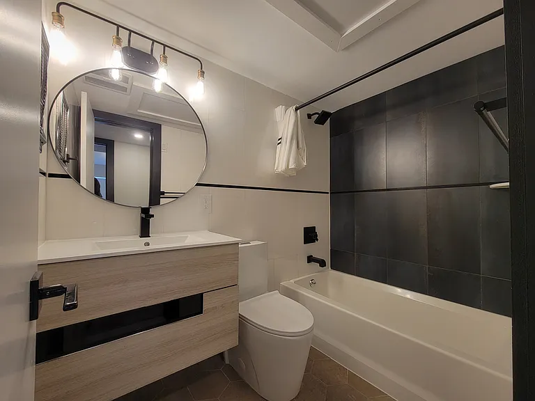 8-12 South Blvd #102 — Photo 8