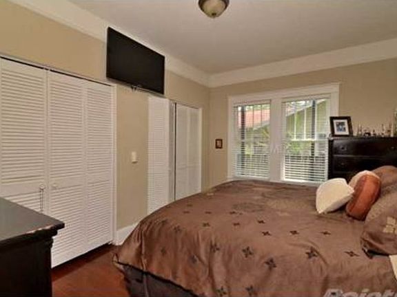 5th image of 6017 N Orange Blossom Ave