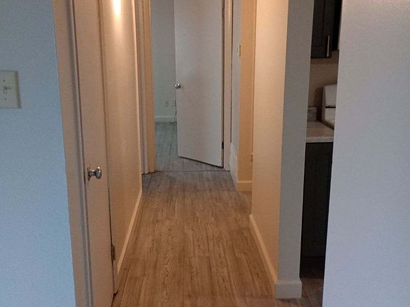 5th image of 1114 E 9th St #53