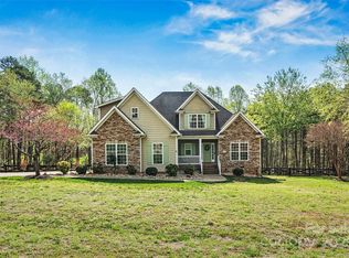 3207 Oak Ridge Cir, Lincolnton, NC 28092