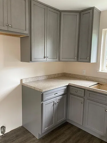 300 Magnolia Ave Photo 1