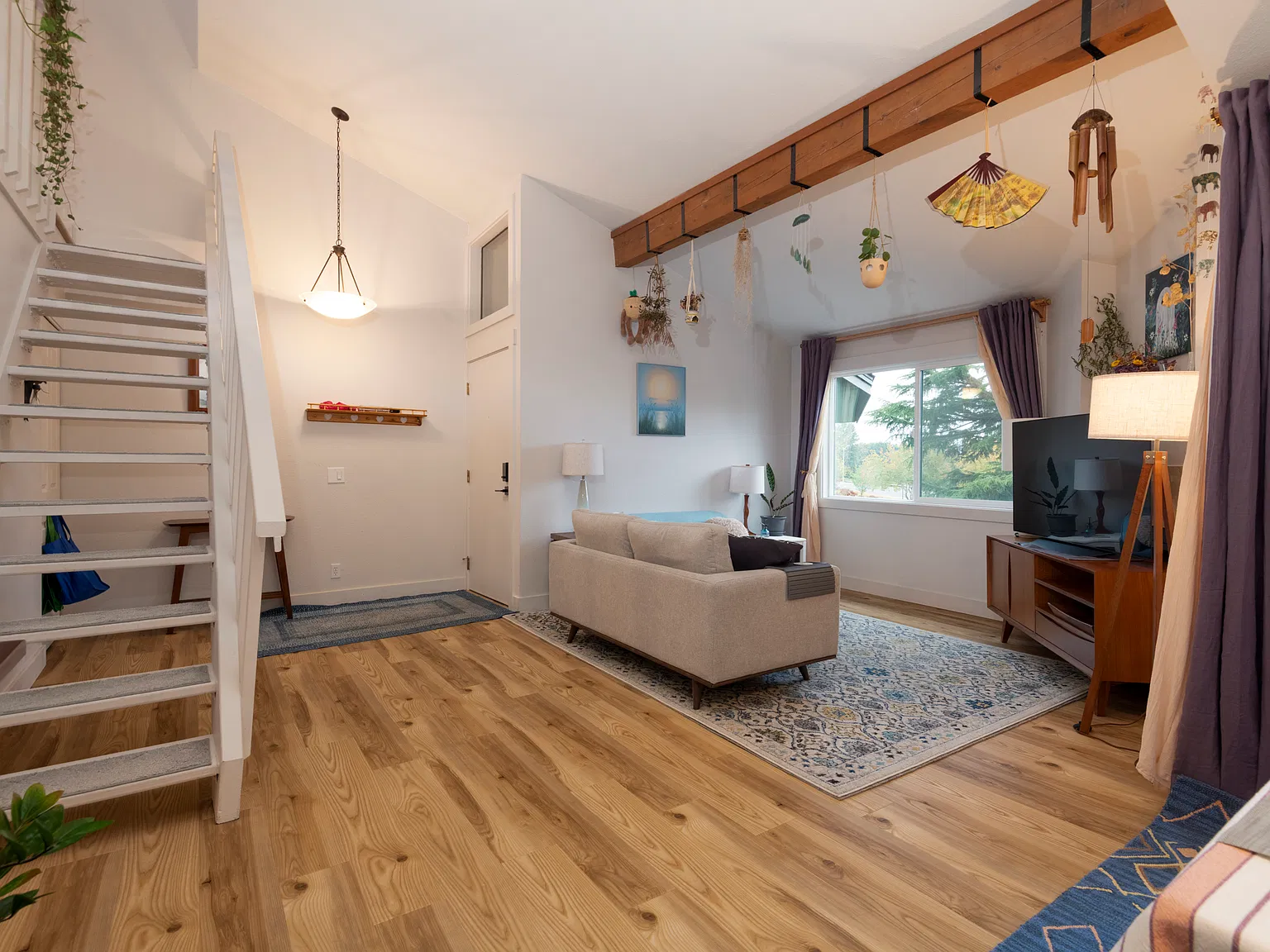 1 bed, 944 sqft, $2,900 — Photo 3