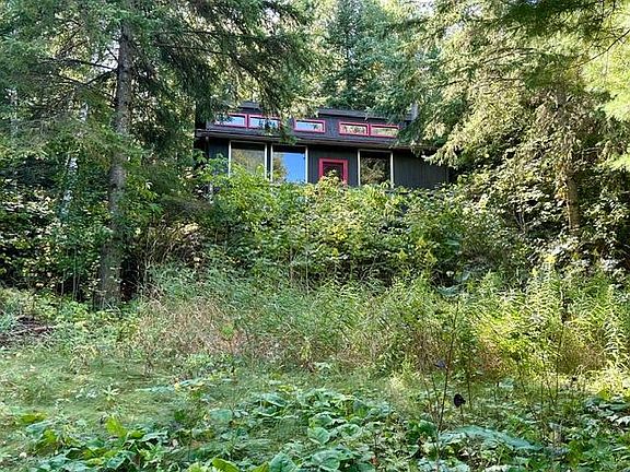 2nd image of 18942 Heart Lake Rd