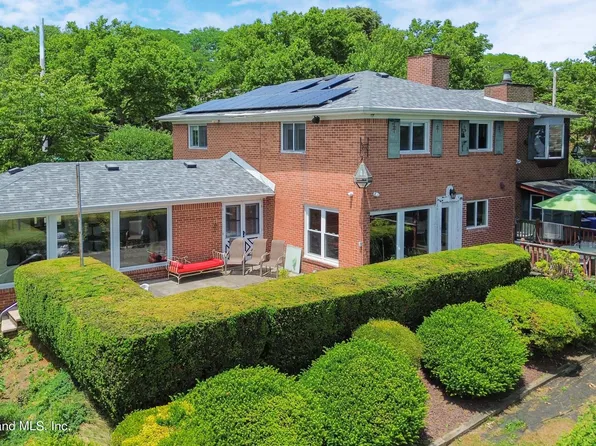 473 Howard Ave, Staten Island, NY 10301