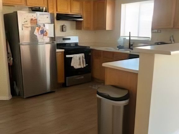 5th image of 9905 Pinot Noir Ave SW