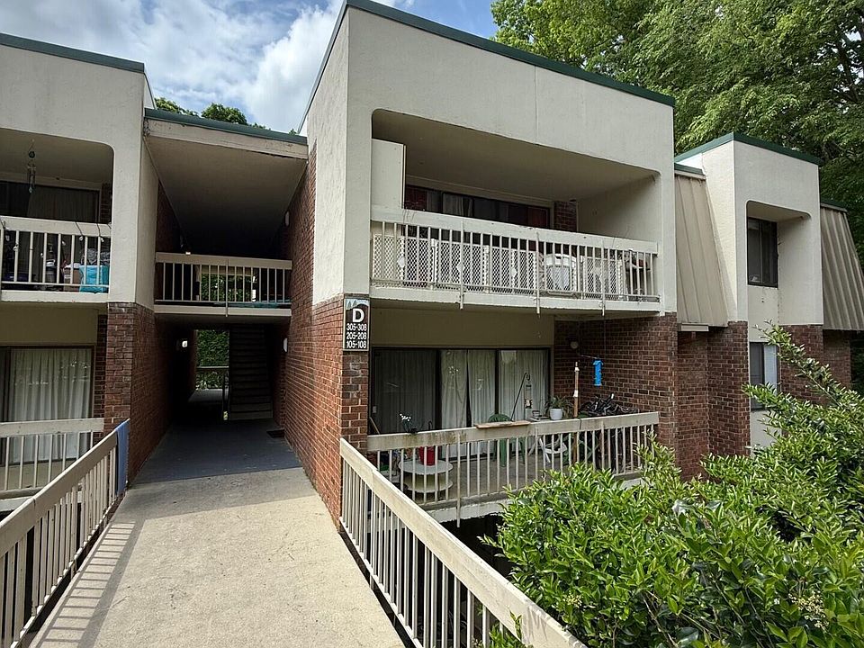 1st image of 500 Umstead Dr #208