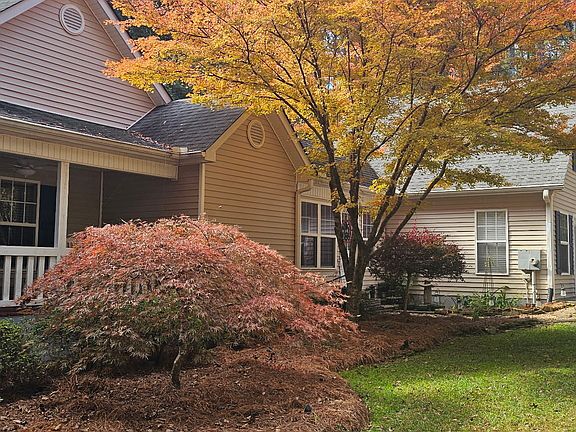 4th image of 75 Katies Ct