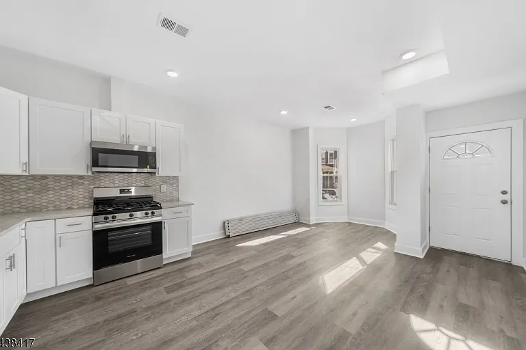 1119 Hampton Pl #1 — Photo 1