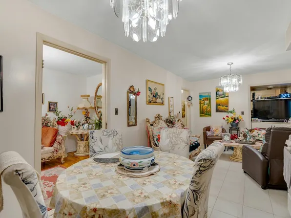 3218 Pleasant Avenue image 31 of 44