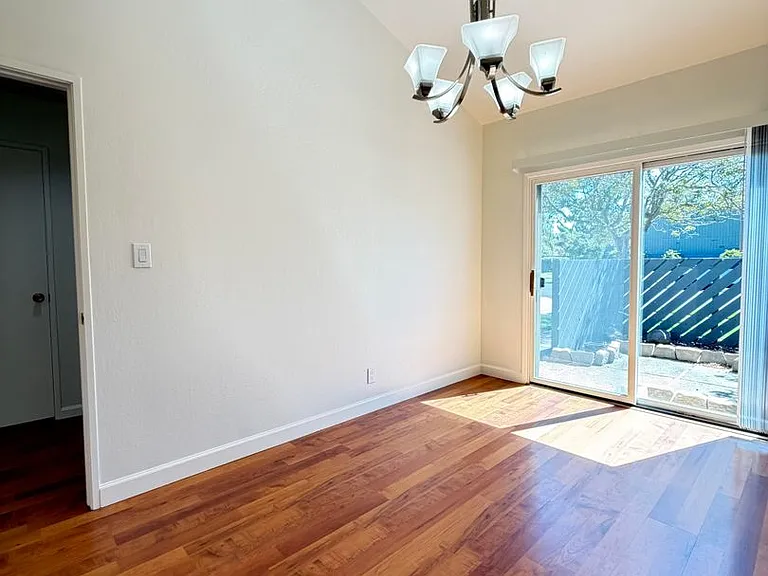 3555 Magnolia Dr — Photo 4