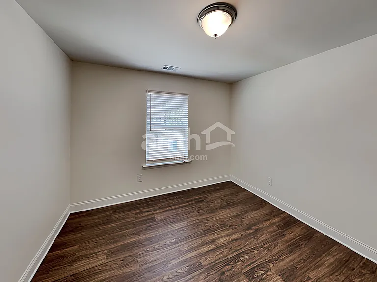 421 Tributary Ln — Photo 26