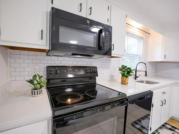 23 Pleasant View Ave #23, Lynn, MA 01902