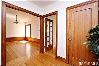 3rd image of 1343 35th Ave