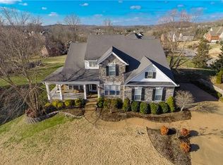 100 Windham Dr, Hendersonville, TN 37075