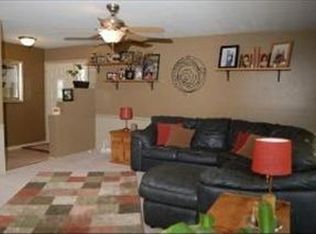 411 South St, Dundee, IL 60118