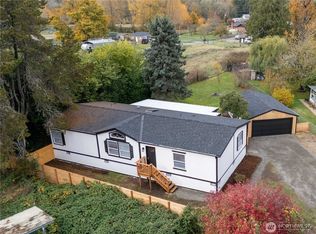813 Nisqually Park Dr SE, Olympia, WA