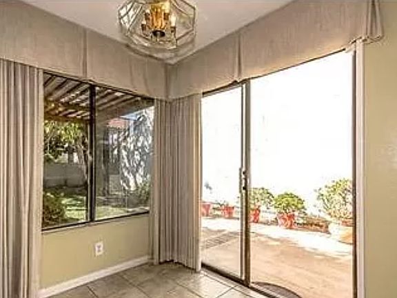5th image of 4039 Lamarr Ave