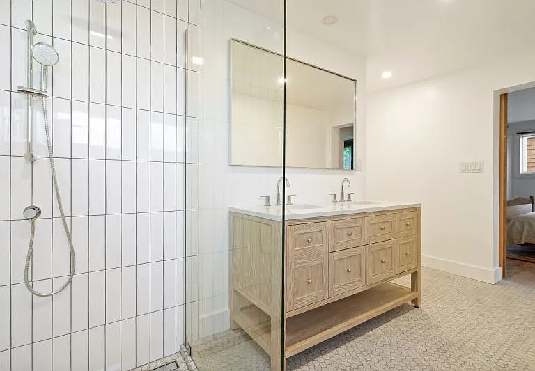 23 Glen Dr — Photo 23