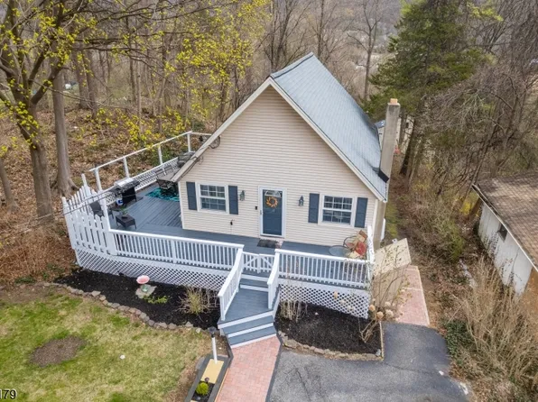 17 Winding Hill Rd, Vernon Twp., NJ 07462