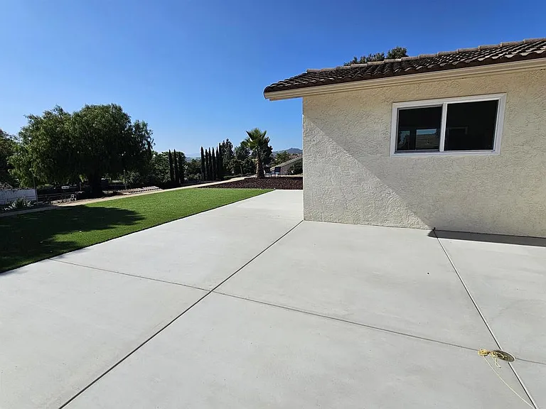 1540 Belmont Park Rd — Photo 25