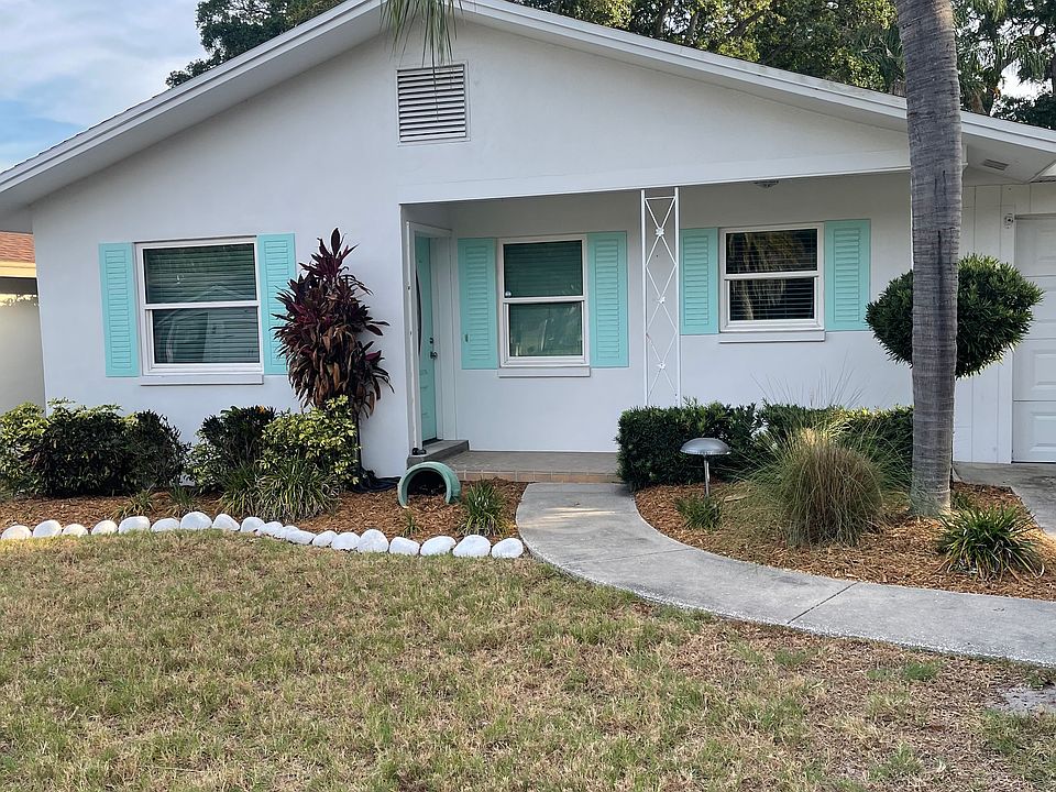 1st image of 1132 Marine St