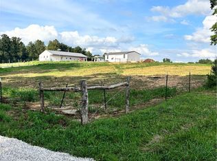 5385 W Prowsville Ridge Rd, Campbellsburg, IN 47108