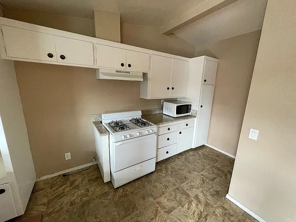 1760 Cordova St #3