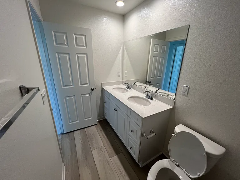 20189 Breeze Blooms Dr — Photo 13