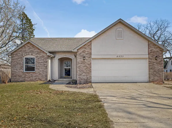 4423 N Roosevelt Rd, Stevensville, MI 49127