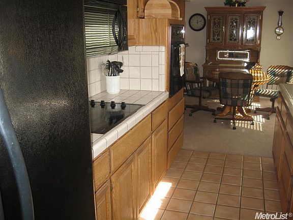 4th image of 517 Erma Ave