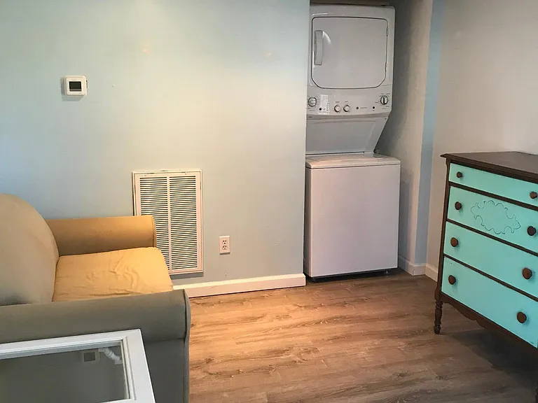 2302 Arctic Ave #A — Photo 5