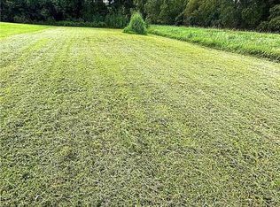 Sparrow St, La Place, LA 70068