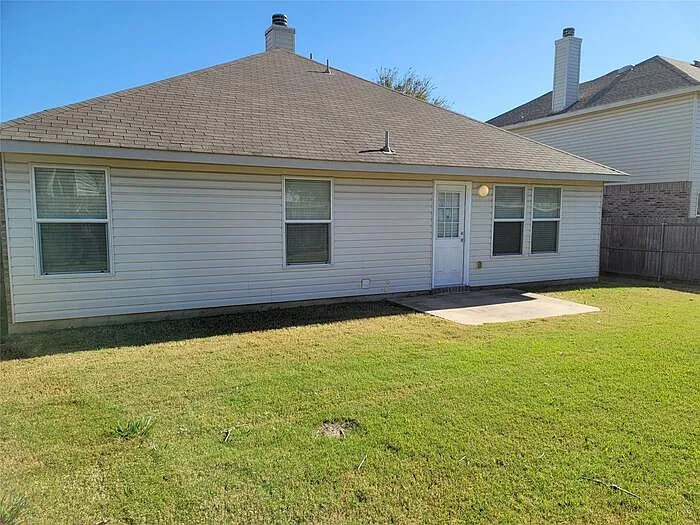 1340 Gayle St — Photo 18