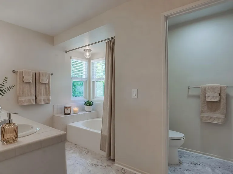 2074 Caraway St — Photo 11