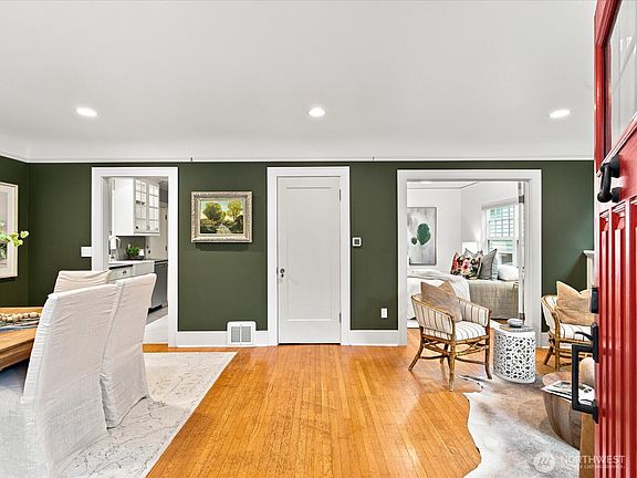 5th image of 6742 7th Avenue NW