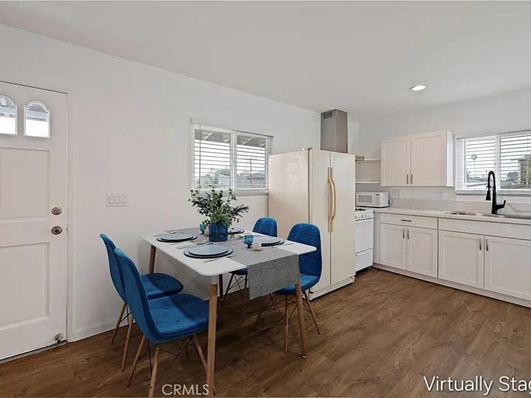 3773 W 168th St — Photo 4