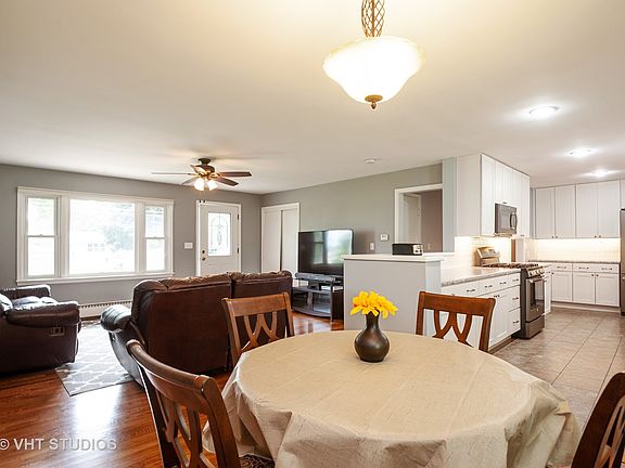 3rd image of 2540 N Bonnie Brook Ln