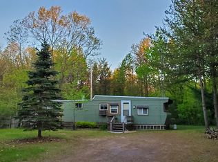 W1985 Bass Lake Ln, Lyndon Station, WI 53944