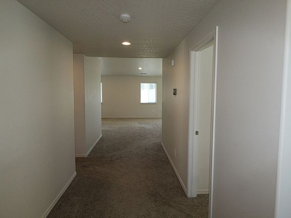 5th image of 14505 E Sanson Ave