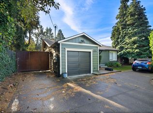 12924-12928 E Burnside St, Portland, OR 97233