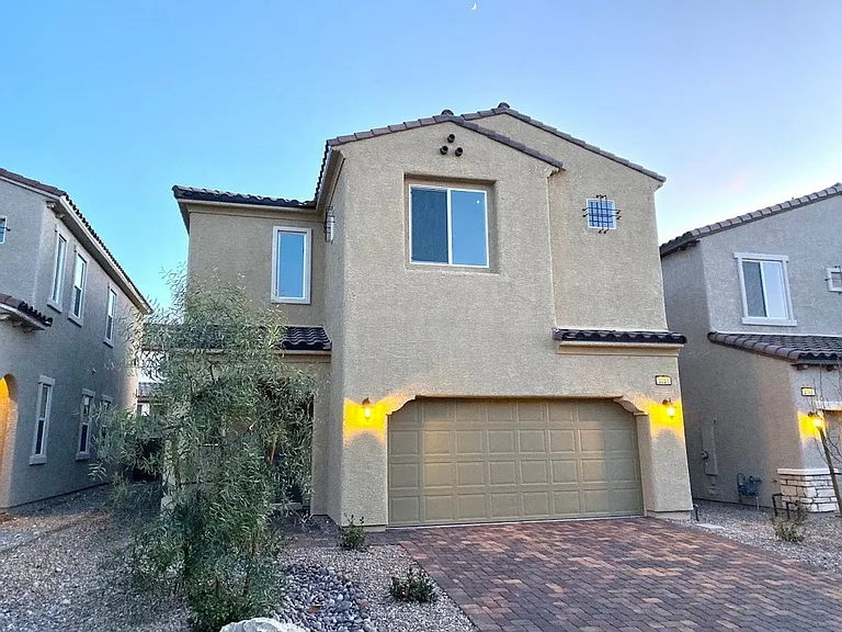 3051 Concepcion Ct — Photo 1