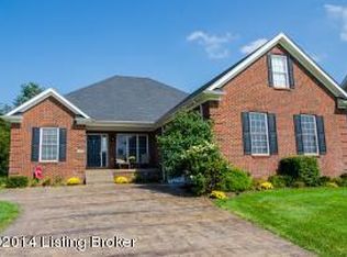 334 Links Dr, Simpsonville, KY 40067