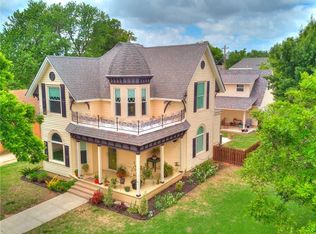 402 S Roberts Ave, El Reno, OK 73036