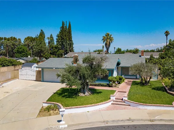 8717 Continental Dr, Riverside, CA 92504