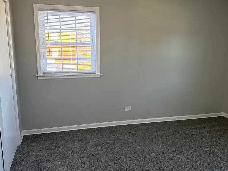 5500 S Madison St #17 — Photo 10